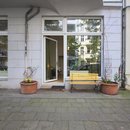 Altbauwohnung mit 3 Bädern  Berlin Exterior foto