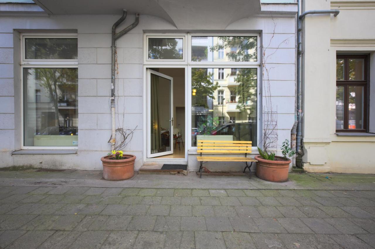 Altbauwohnung mit 3 Bädern  Berlin Exterior foto